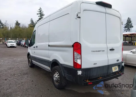 2020 Ford Transit-250 z USA, uszkodzony, nr VIN 1FTBR2C82LKB13324